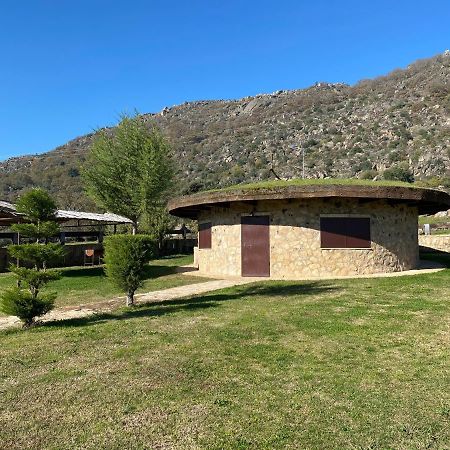 Casa Rural La Dehesa Cilleros Екстериор снимка