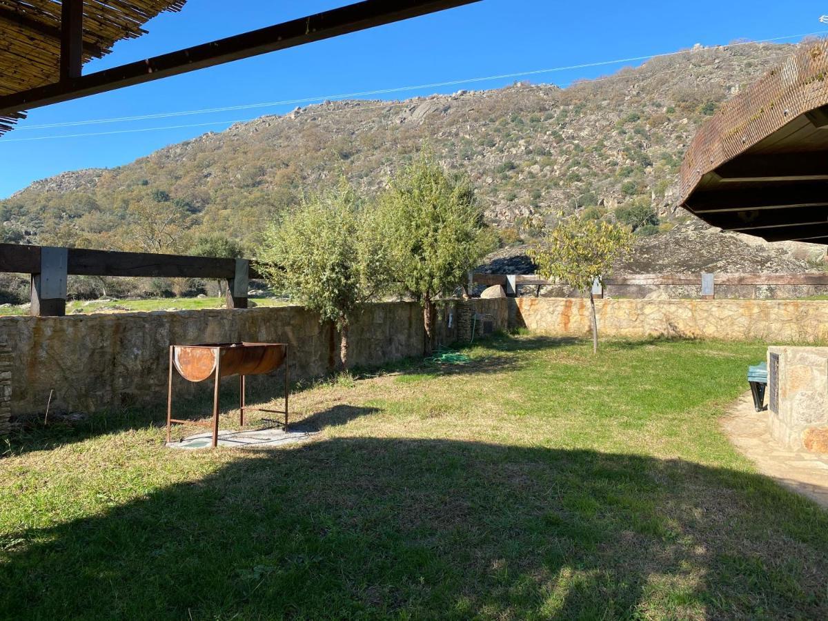 Casa Rural La Dehesa Cilleros Екстериор снимка